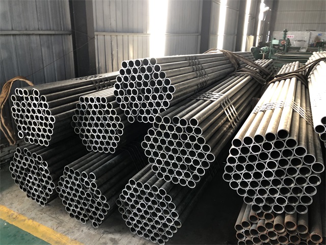 无锡小口径厚壁无缝钢管