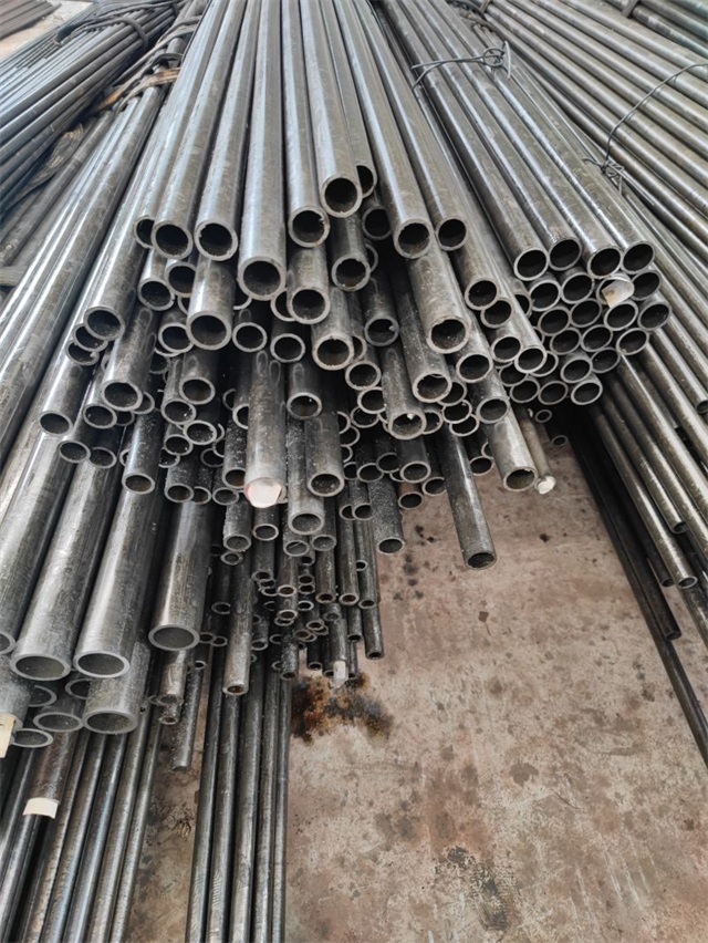 无锡16mn精密无缝钢管