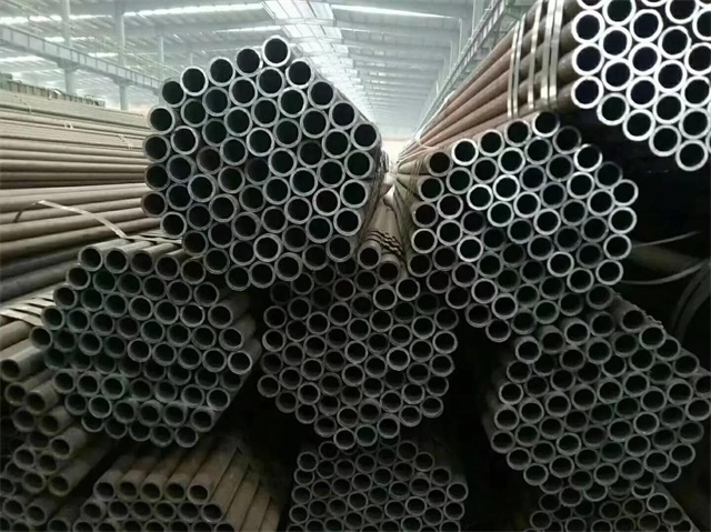 无锡20#石油裂化用无缝钢管